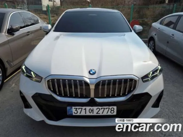 BMW 5 (G60) 520i M