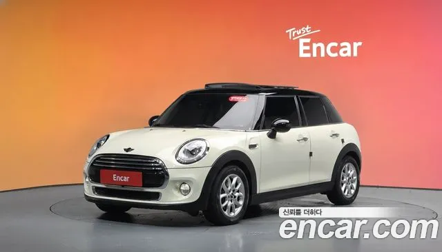 MINI Cooper 5 HIGH 3