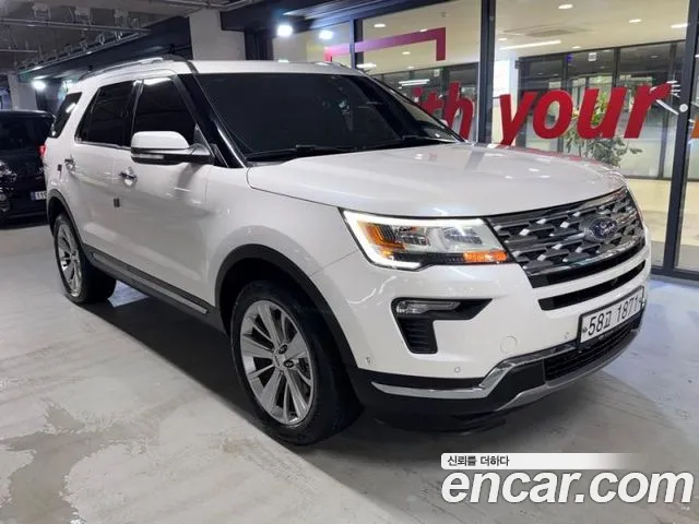 Ford Explorer 2.3 Limited 4WD 5