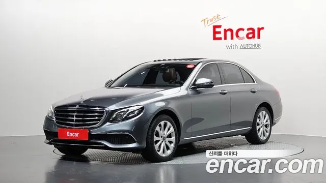 Mercedes-Benz E- W213 E220d 4MATIC Exclusive