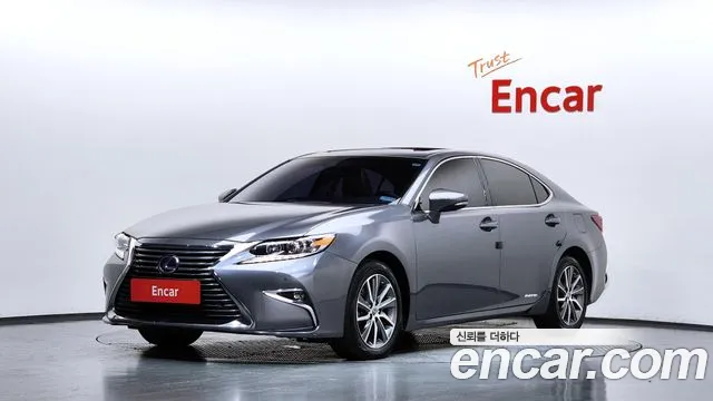 Lexus ES300h XV60