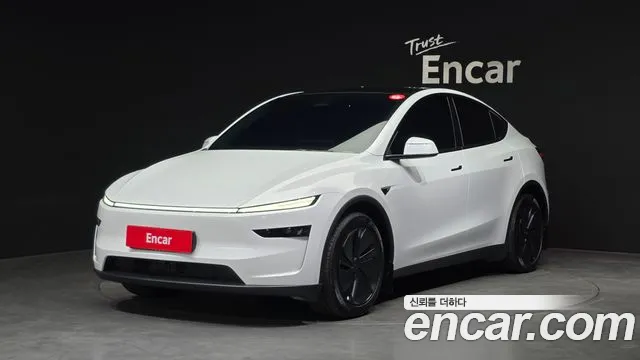 Tesla Y RWD