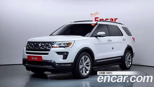 Ford Explorer 2.3 Limited 4WD 5