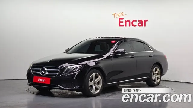 Mercedes-Benz E- W213 E220d 4MATIC