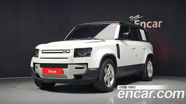 Land Rover Defender (L663) 110 D240 SE