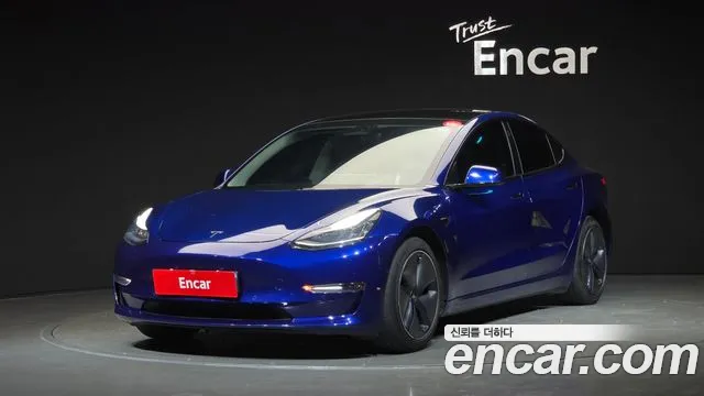 Tesla 3 AWD