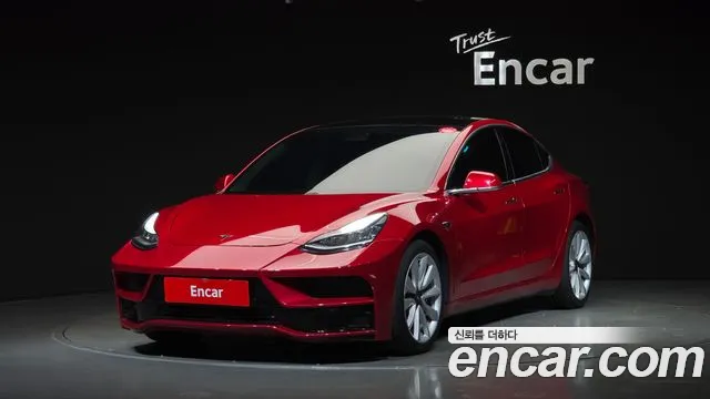 Tesla 3 AWD