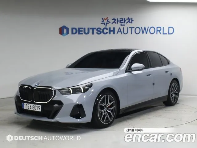 BMW 5 (G60) 520i