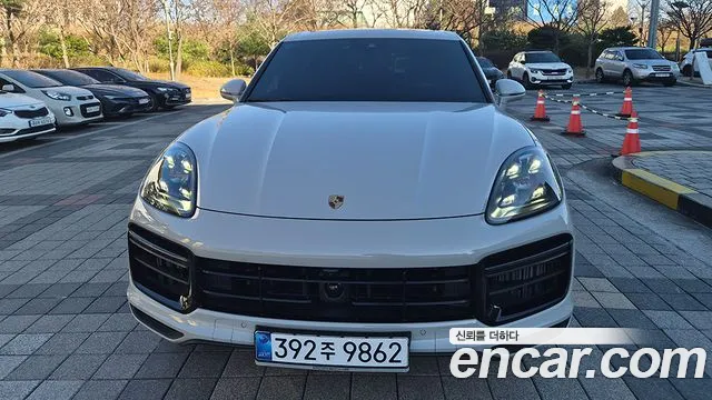 Porsche Cayenne (PO536) 4.0 Turbo