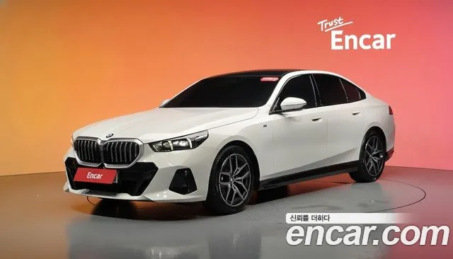 BMW 5 (G60) 520i M
