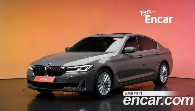 BMW 5 (G30) 520i