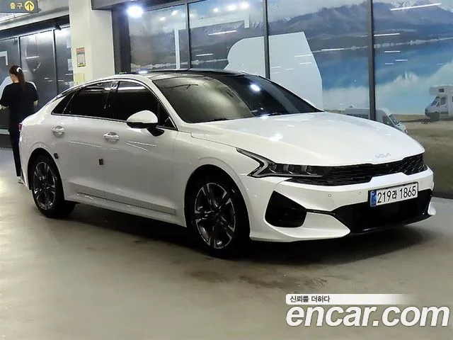 Kia K5 III 2.0 Noblesse