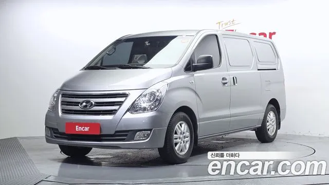 Hyundai Grand Starex 3