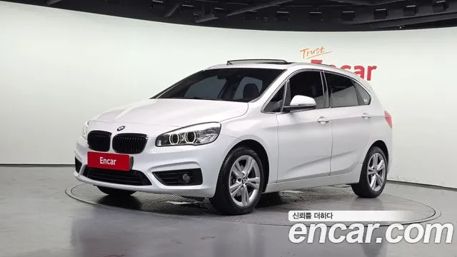 BMW 2 (F45)