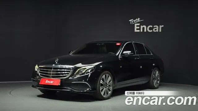 Mercedes-Benz E- W213 E450 4MATIC Exclusive
