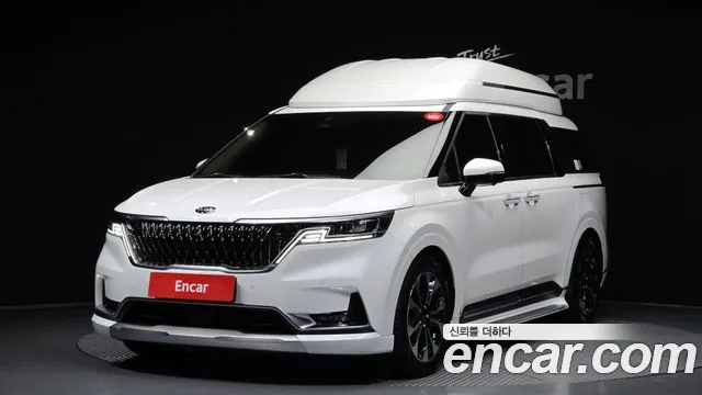 Kia Carnival 4 Gasoline 7 Signature