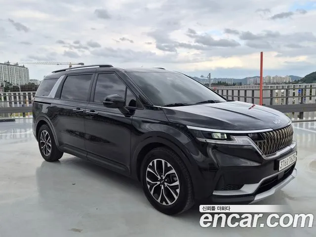 Kia Carnival 4 9 Prestige