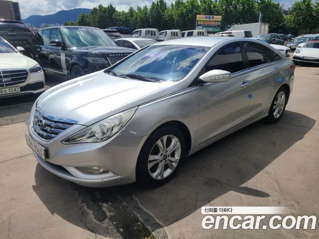 Hyundai YF Sonata LPI