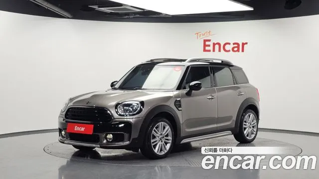 MINI Cooper Countryman HIGH 2