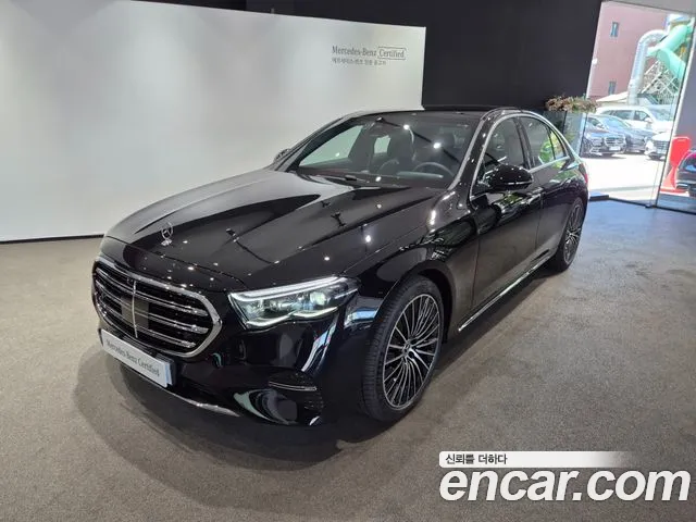 Mercedes-Benz E- W214 E450 4MATIC Exclusive