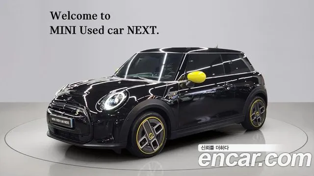MINI Cooper SE 3