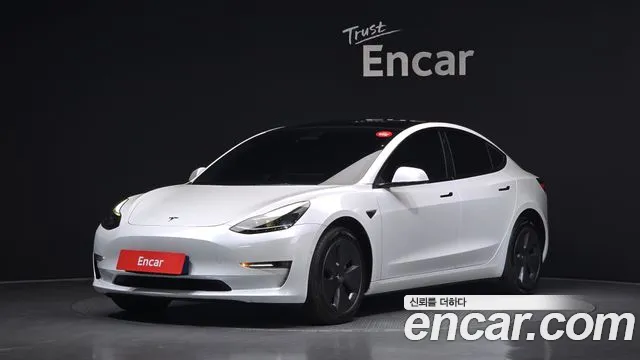 Tesla 3 AWD