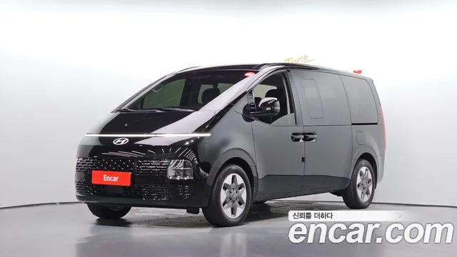 Hyundai Staria HEV 1.6 9