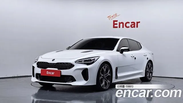 Kia Stinger 3.3 Turbo 2WD GT