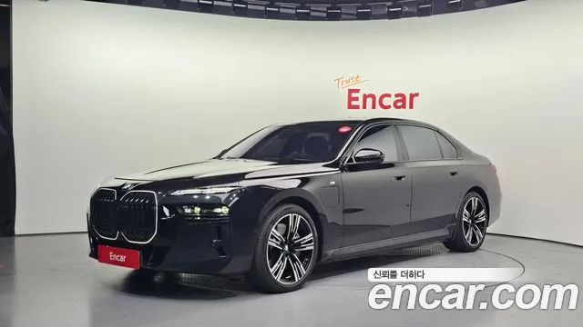 BMW 7 (G70) 750e xDrive M