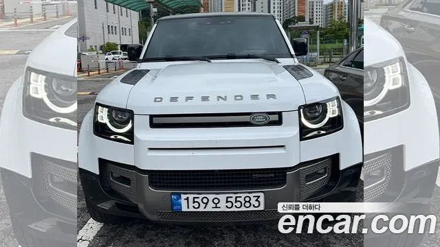 Land Rover Defender (L663) 110 P300 X- SE