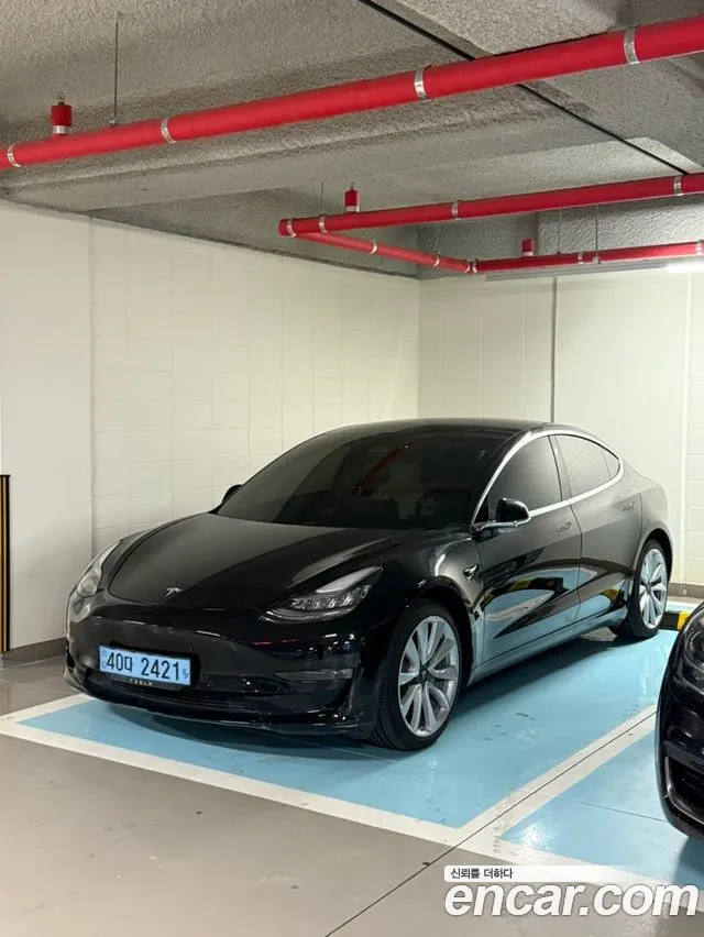 Tesla 3 AWD