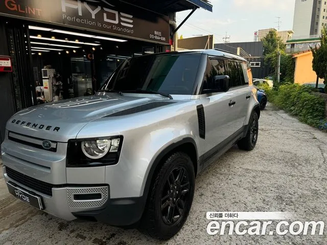 Land Rover Defender (L663) 110 D240 S