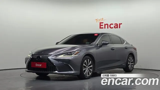 Lexus ES300 h 7 generation