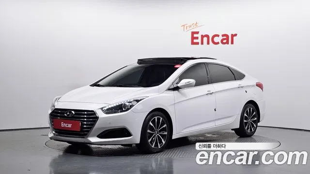 Hyundai The New i40 Saloon 1.7 VGT PYL