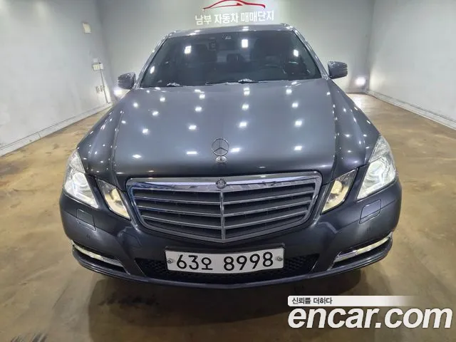 Mercedes-Benz E-Class W212 E200 CGI