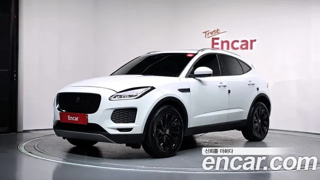 Jaguar E-PACE D180 SE