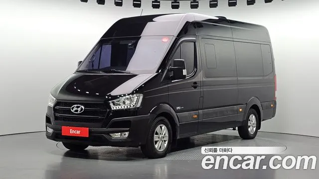 Hyundai Solati 15 Luxury