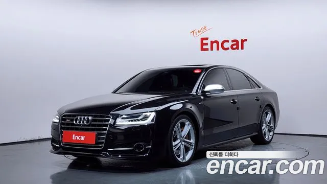 Audi S8 4.0 TFSI D4