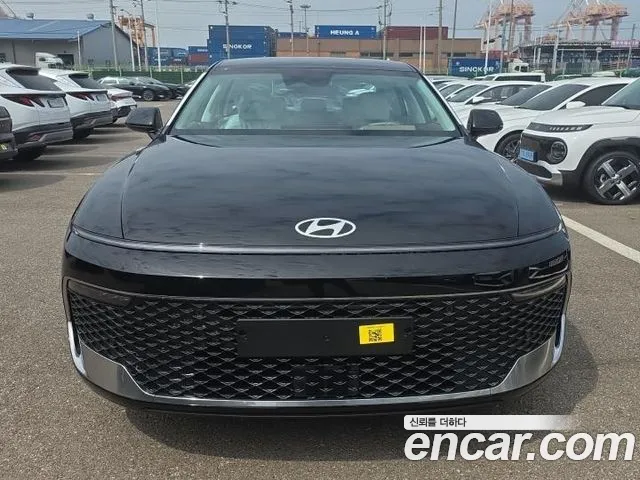 Hyundai The New Grandeur (GN7) 2.5 Gasoline 2 WD Premium