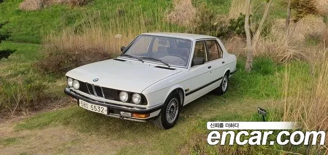 BMW 5 Series 528 e E28