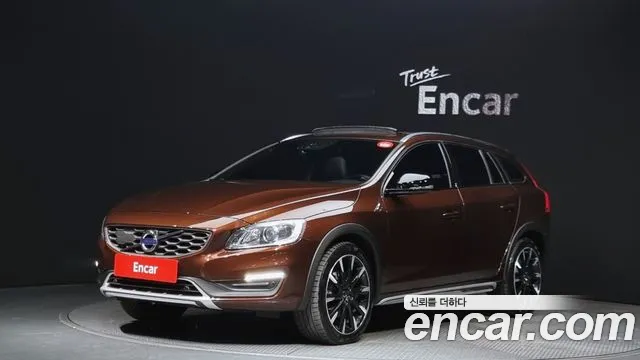 Volvo V60 T5 AWD