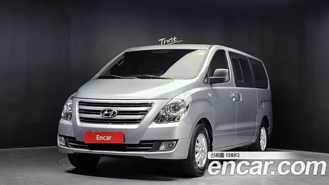 Hyundai Grand Starex 5