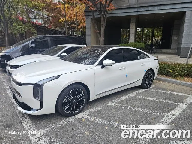 Kia The New K8 Hybrid Signature
