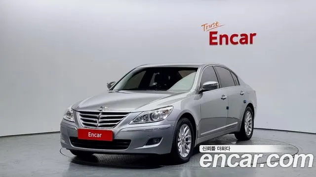 Hyundai Genesis BH330 Base