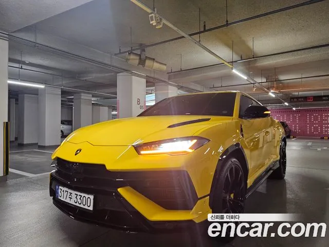 Lamborghini 4.0 V8 S