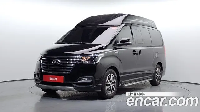 Hyundai The New Grand Starex