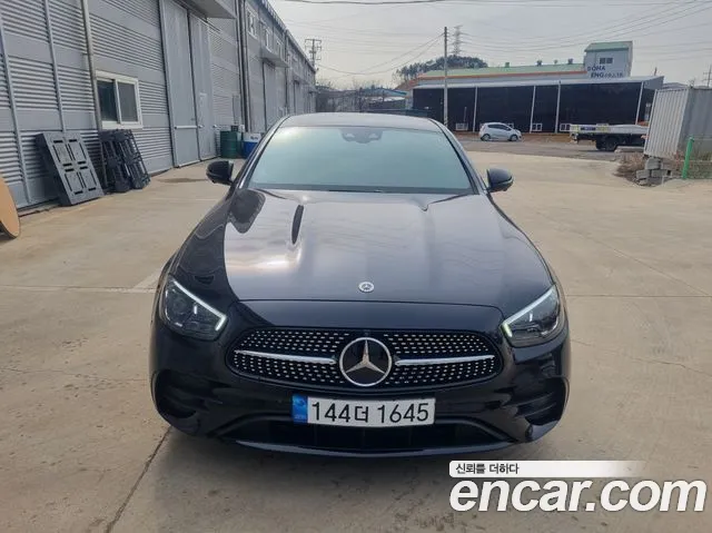 Mercedes-Benz E- W213 E350 4MATIC AMG Line