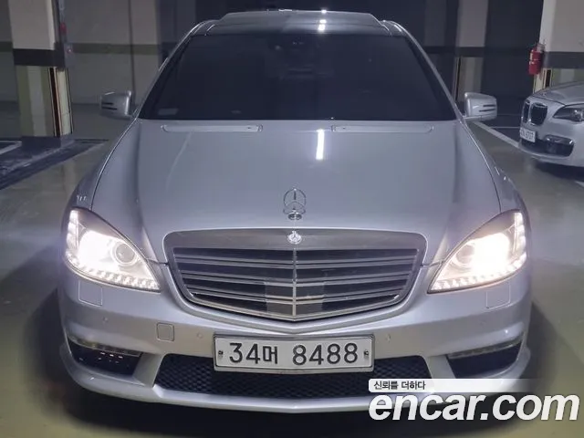 Mercedes-Benz S- W221 S63L AMG