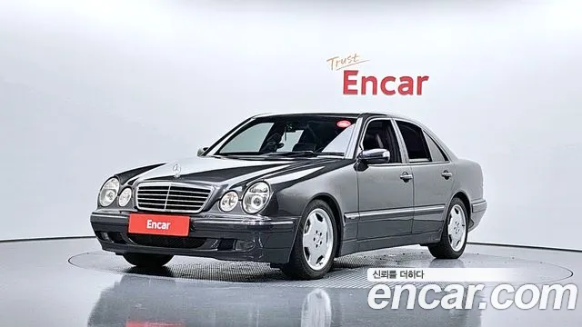 Mercedes-Benz E- W210 E200K