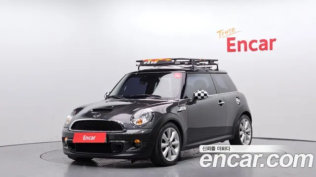 MINI Cooper SD Base 2